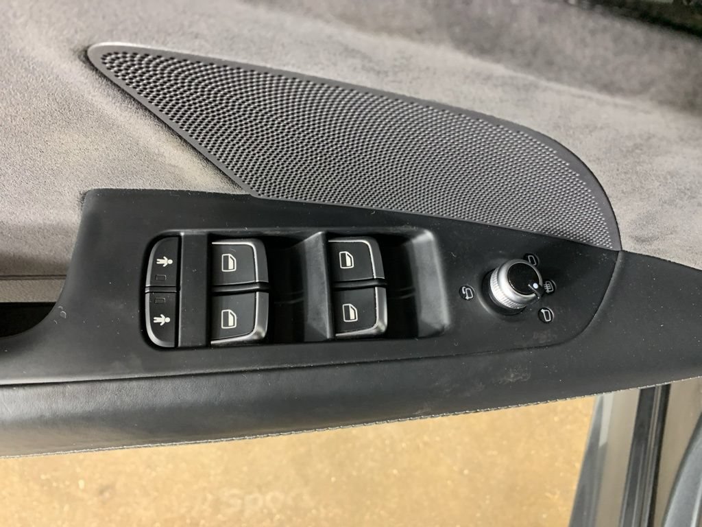 Used 2018 Audi RS 7 Performance AWD/4WD image 16