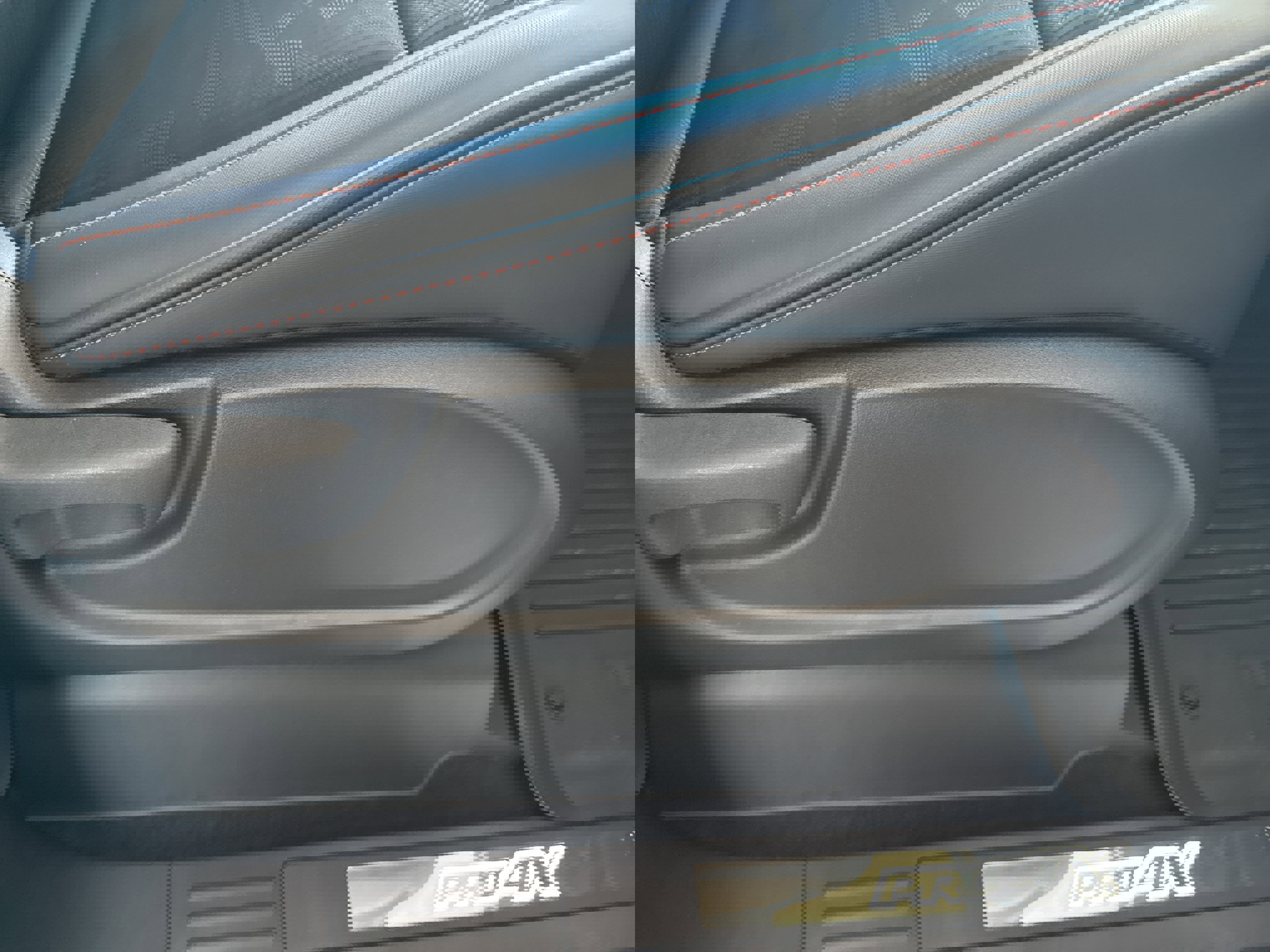 Used 2024 Nissan Titan PRO-4X w/ Off Road Protection Package image 22