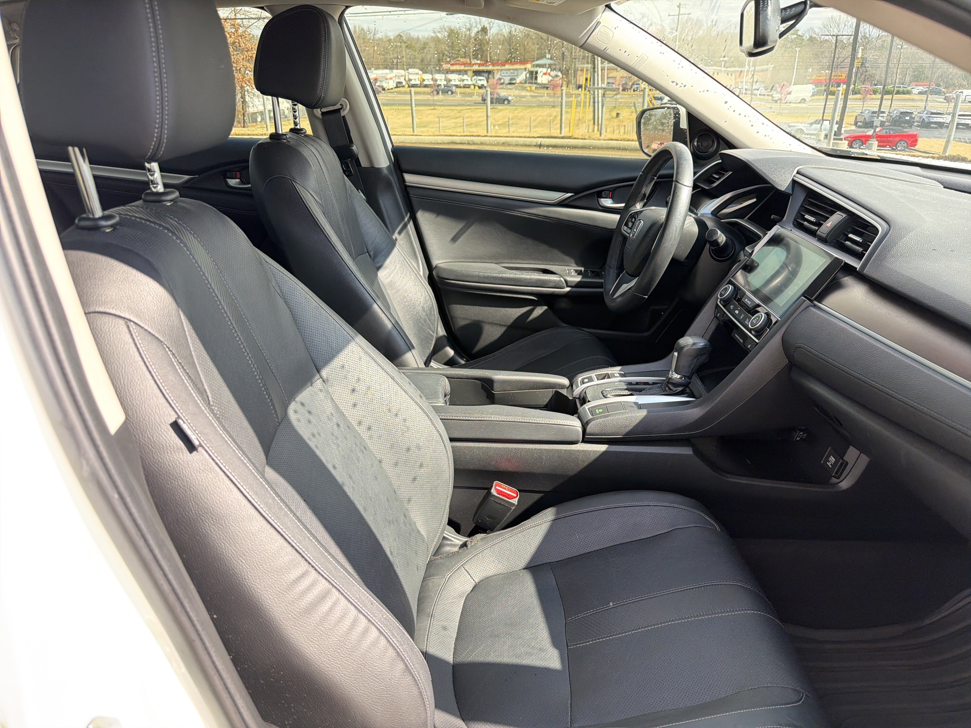 Used 2018 Honda Civic EX-L image 33