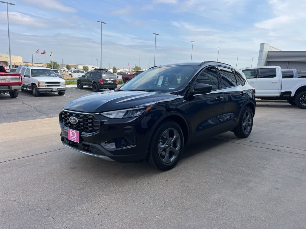 New 2026 Ford Escape ST-Line w/ Tech Pack #1 image 3