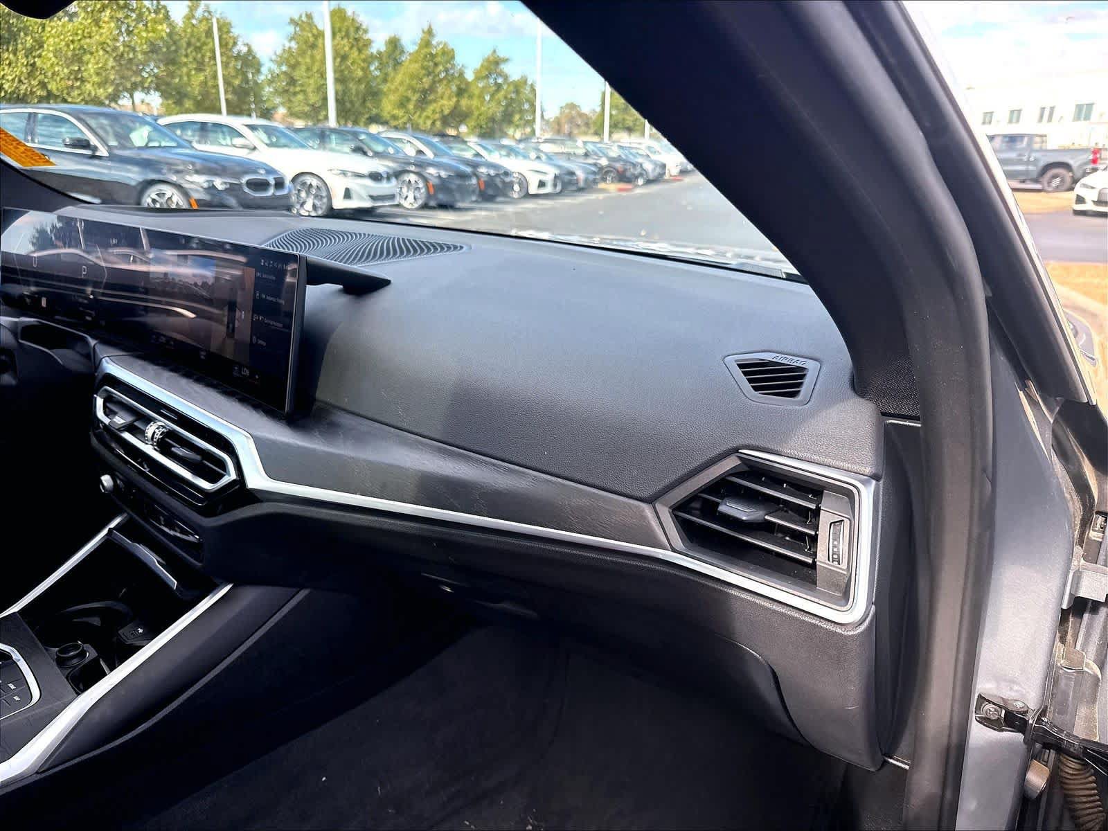 Used 2023 BMW i4 eDrive40 RWD image 26