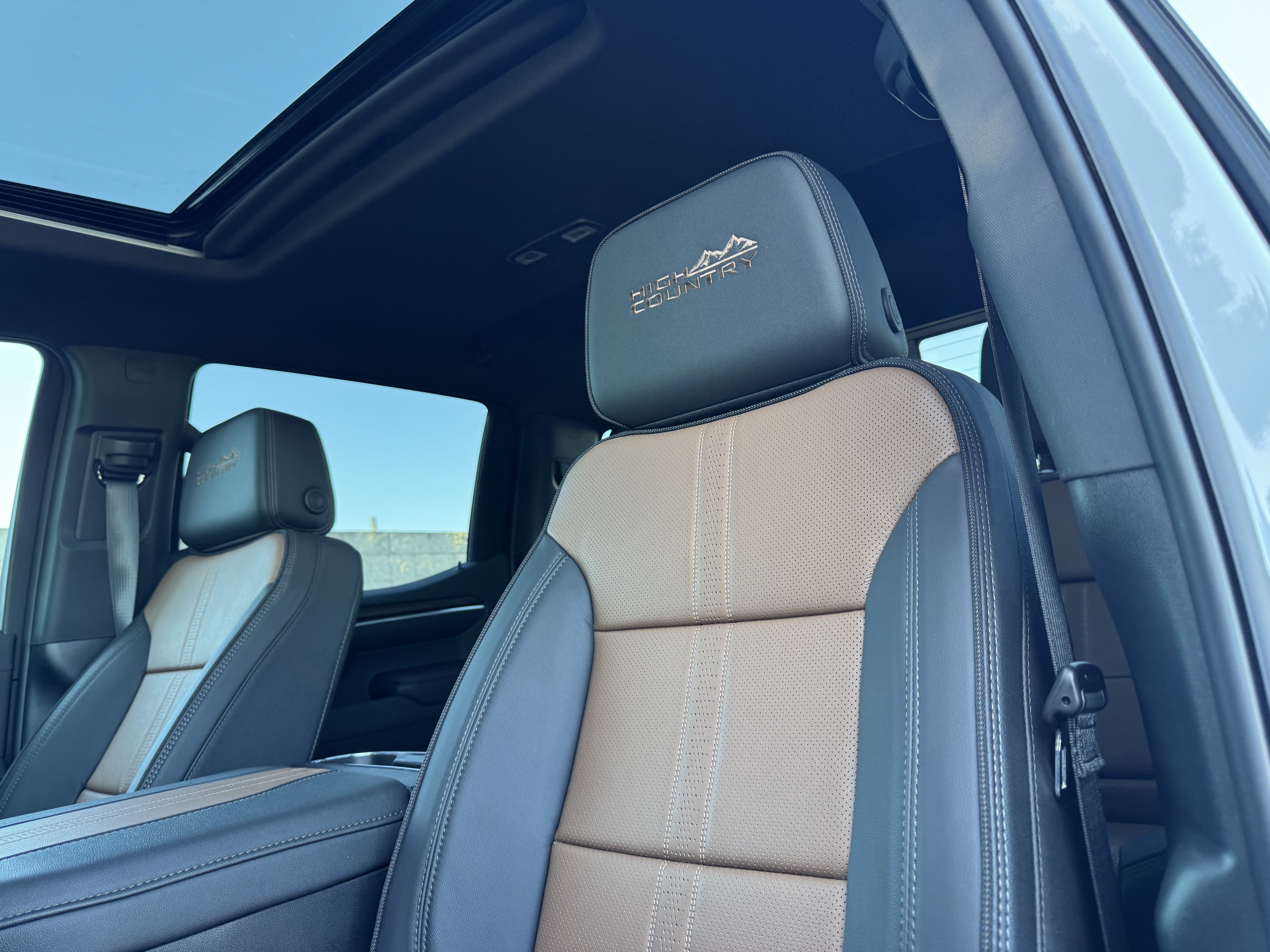 New 2026 Chevrolet Silverado 1500 High Country AWD/4WD image 14