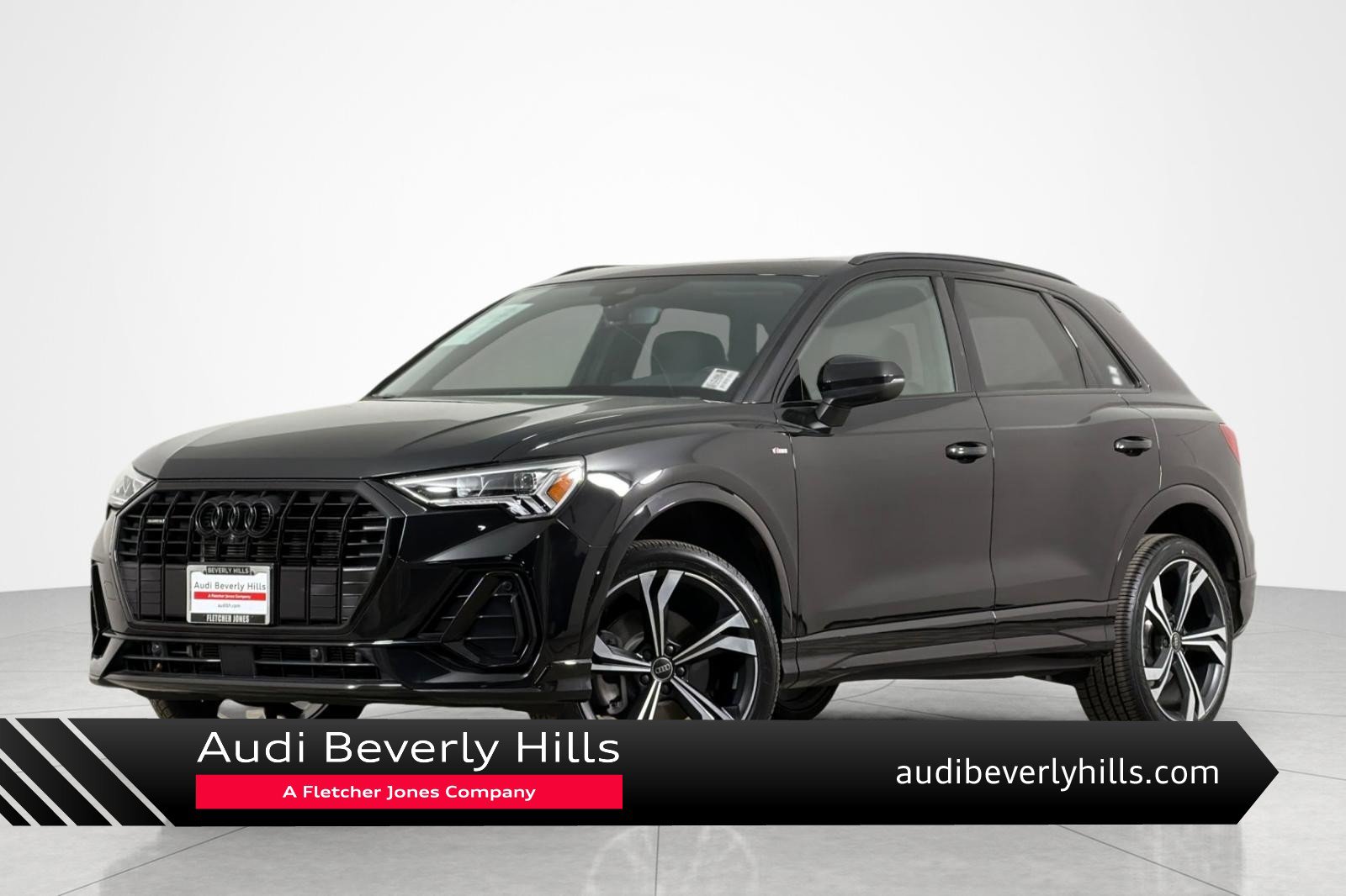Used 2024 Audi Q3 2.0T Premium Plus AWD/4WD image 1