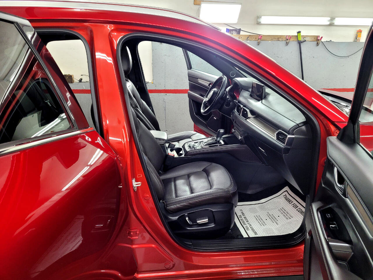 Used 2020 MAZDA CX-5 Signature image 11