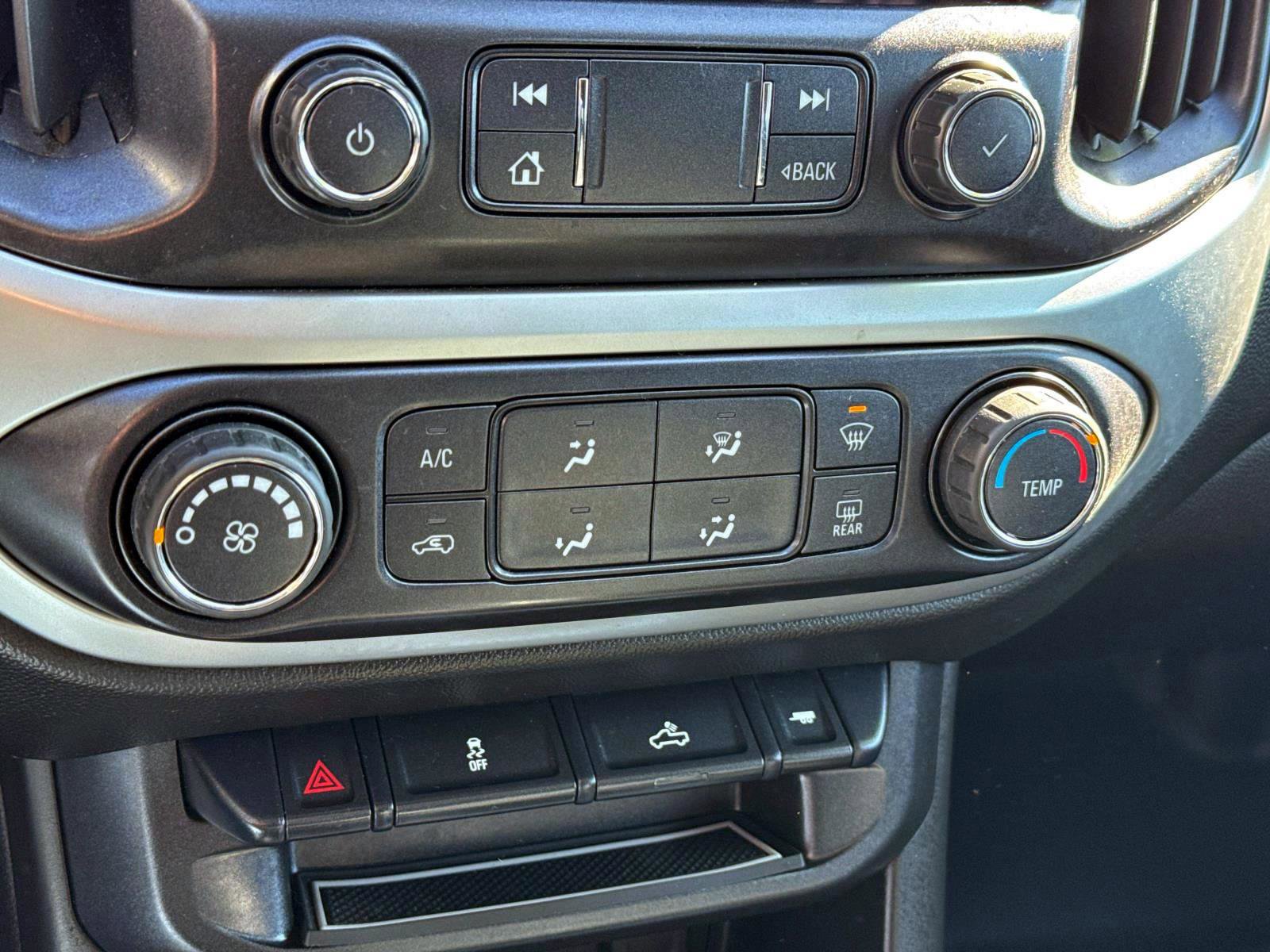Used 2020 Chevrolet Colorado LT w/ LT Convenience Package image 21
