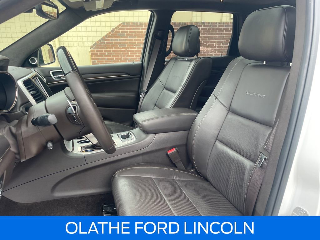 Used 2018 Jeep Grand Cherokee Summit w/ Platinum Series Group AWD/4WD image 25