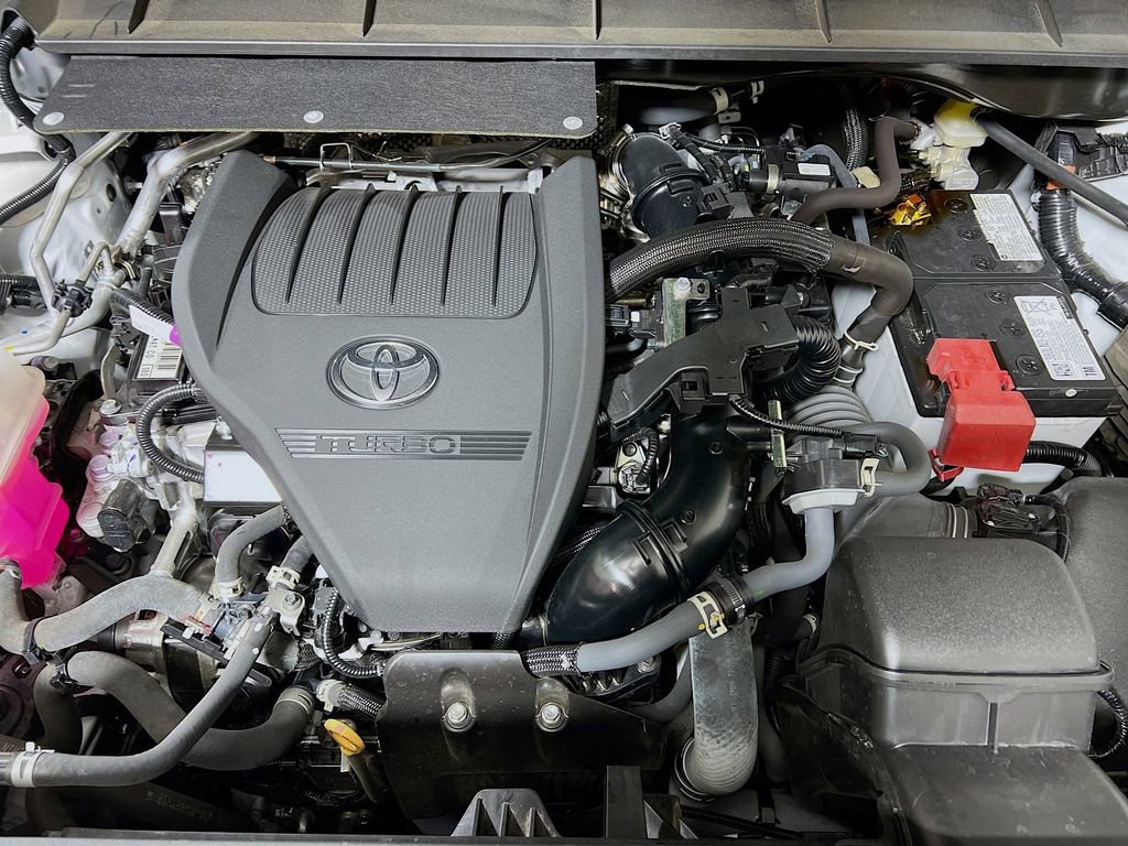 Used 2023 Toyota Highlander L image 28