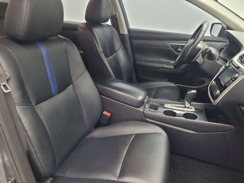 Used 2018 Nissan Altima 2.5 SR w/ SR Midnight Edition FWD image 21