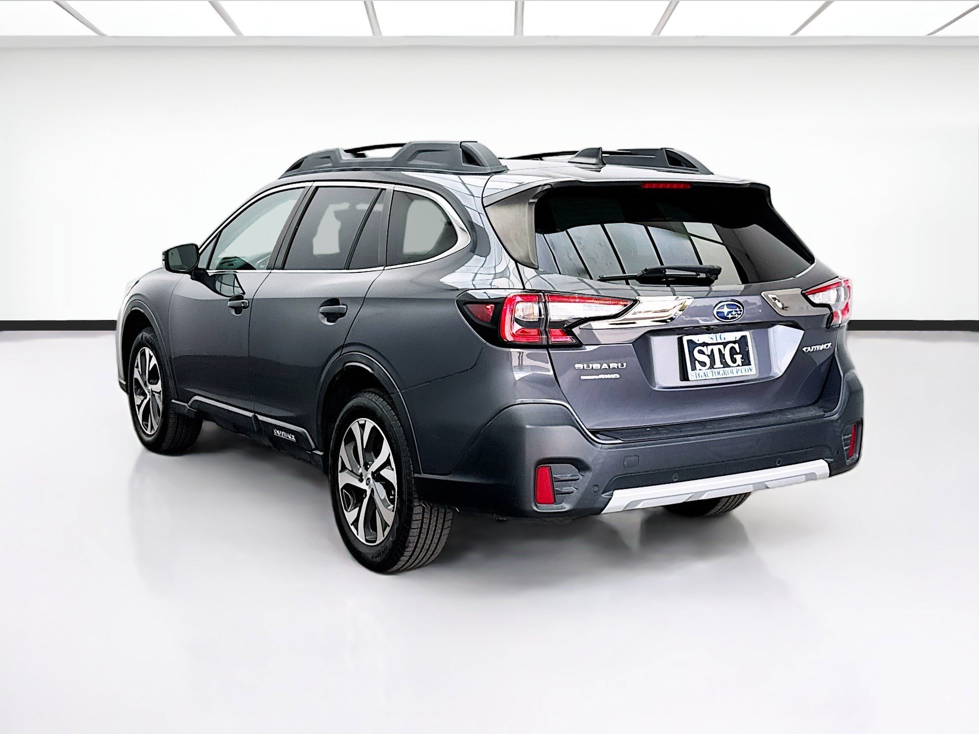 Used 2020 Subaru Outback Limited AWD/4WD image 6