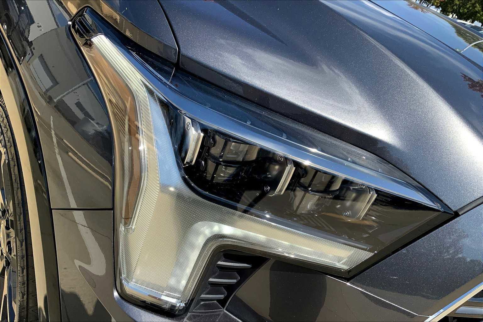 Used 2025 Toyota Sequoia Platinum image 26