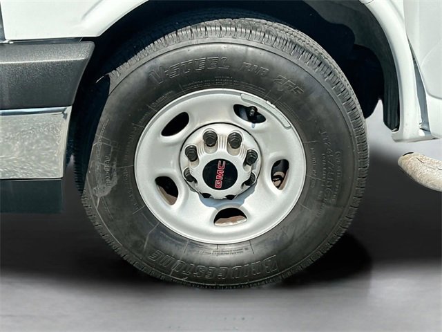 Used 2024 GMC Savana 2500 w/ Driver Convenience Package image 28