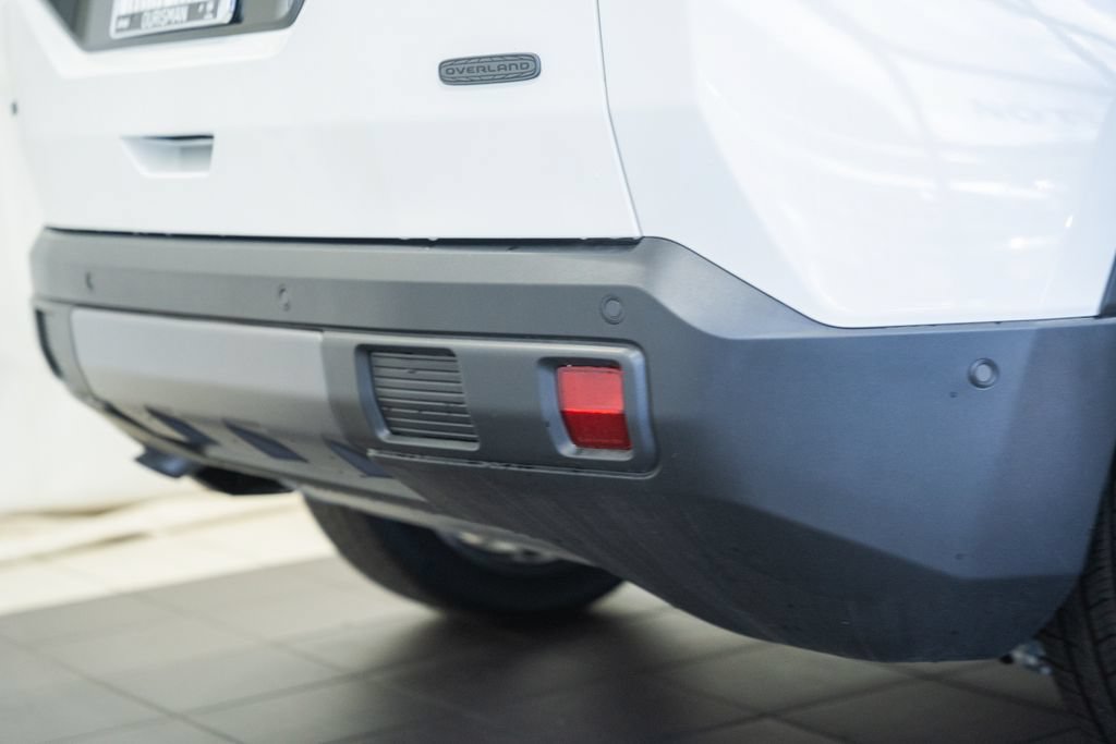 New 2026 Jeep Cherokee Overland w/ Trailer Tow Group AWD/4WD image 9