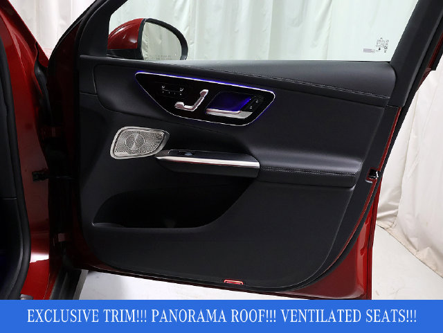 Used 2024 Mercedes-Benz GLC 300 4MATIC image 33