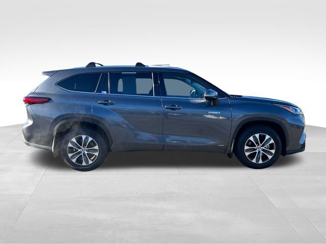 Used 2020 Toyota Highlander XLE image 10