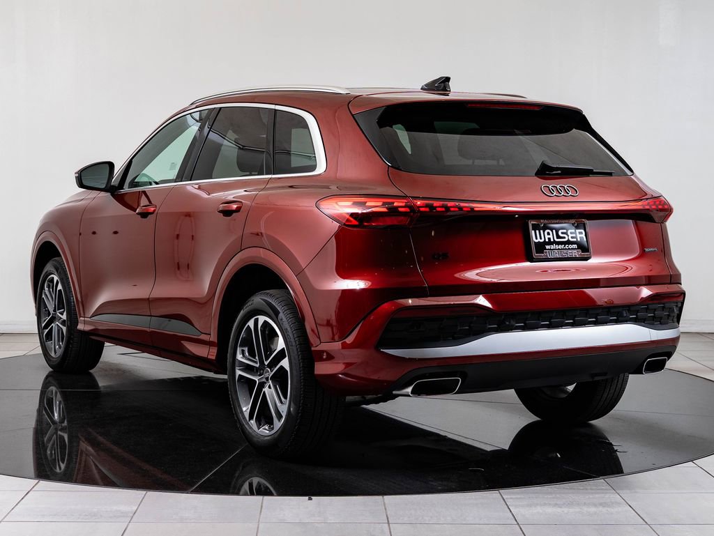 Used 2025 Audi Q5 Premium Plus w/ Premium Plus AWD/4WD image 6