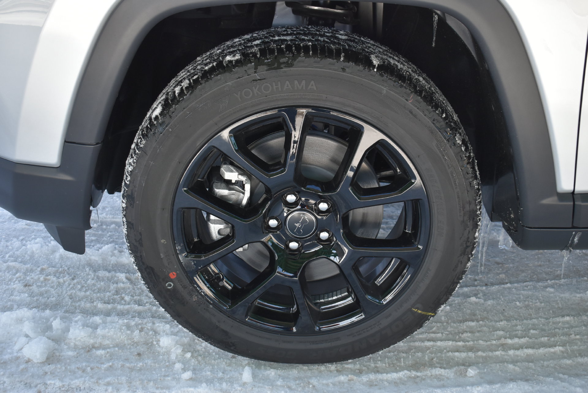 New 2026 Jeep Compass Latitude AWD/4WD image 11