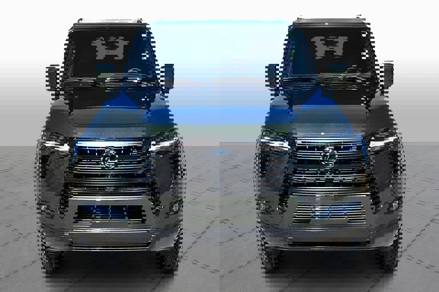 Used 2025 Lexus GX 550 w/ Accessory Package (2T) image 4