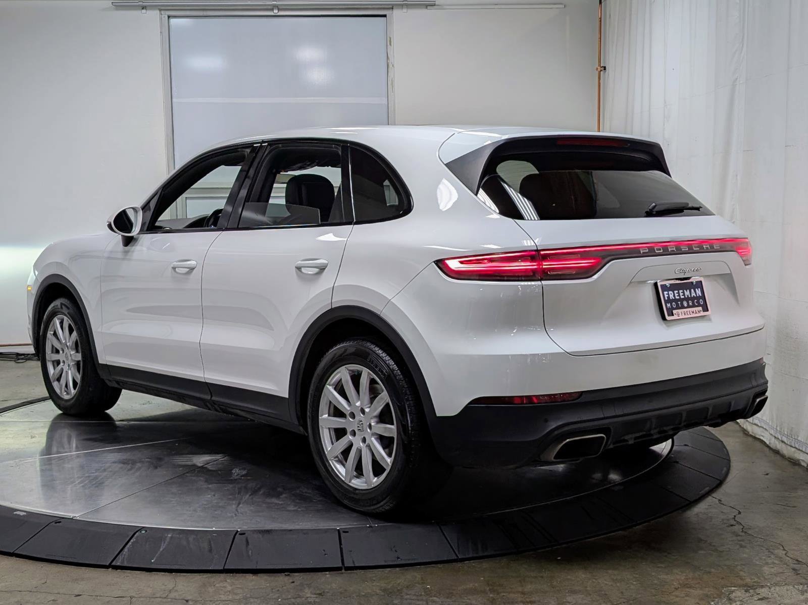 Used 2019 Porsche Cayenne image 6