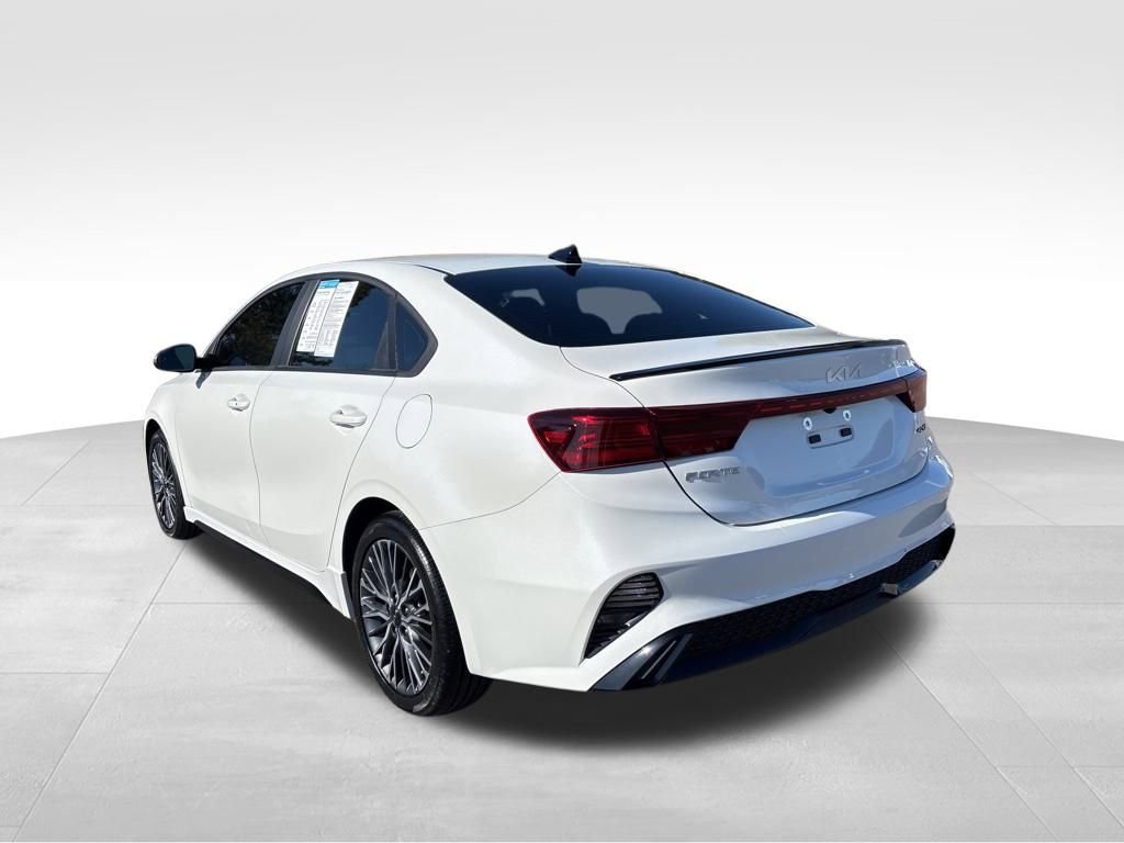 Used 2023 Kia Forte GT-Line w/ GT-Line Technology Package image 5