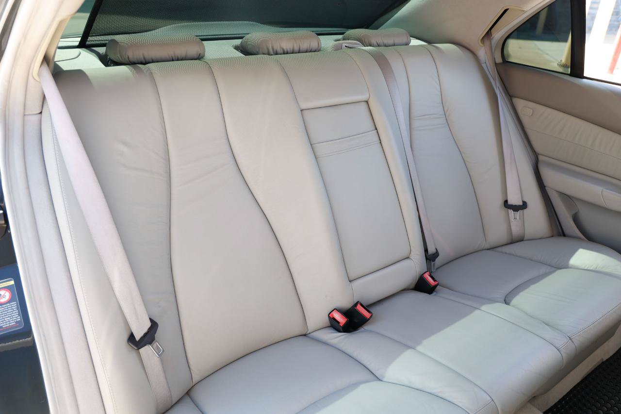 Used 2001 Mercedes-Benz S 500 image 14