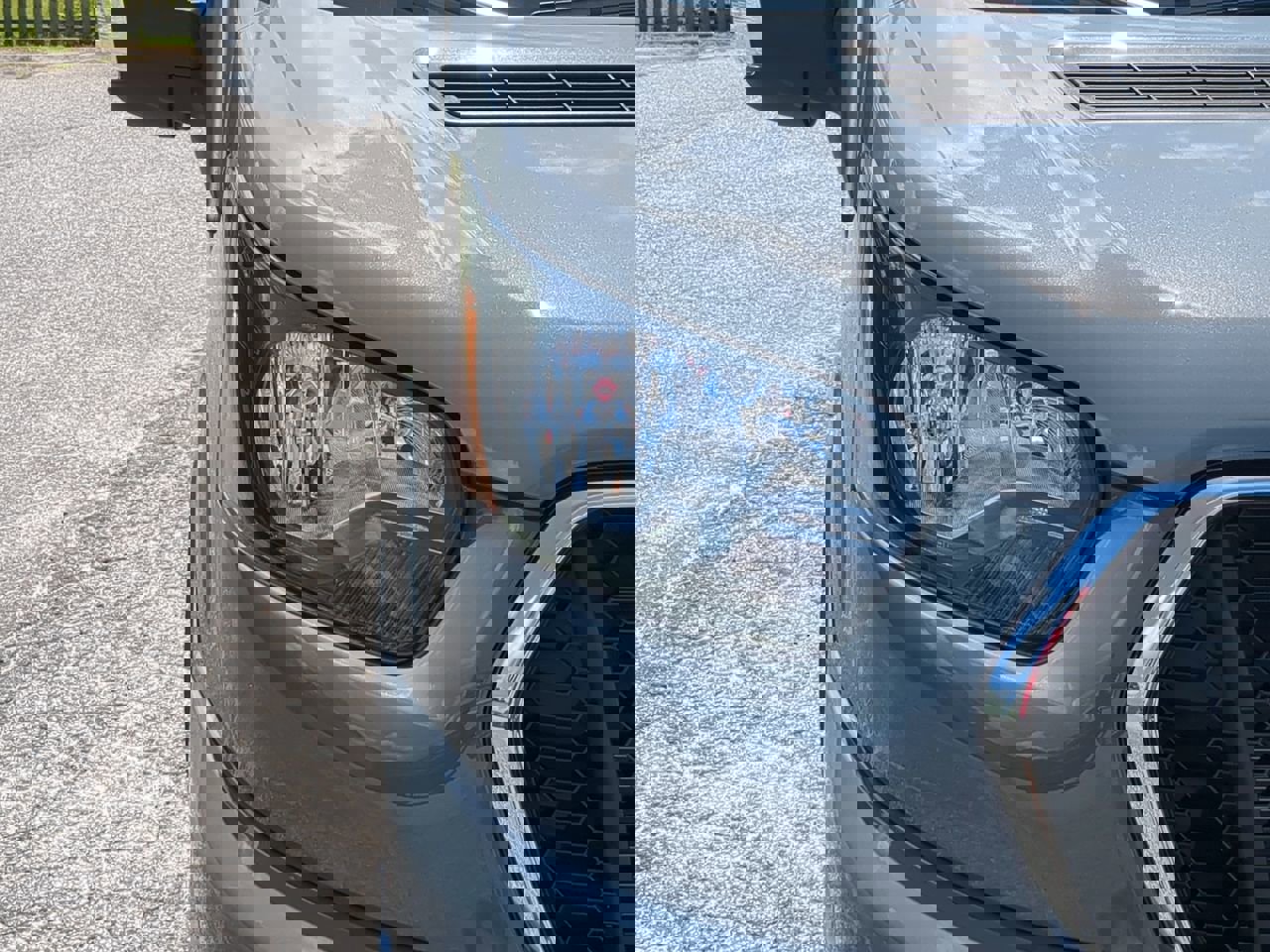 New 2025 Ford Transit 350 XLT image 8