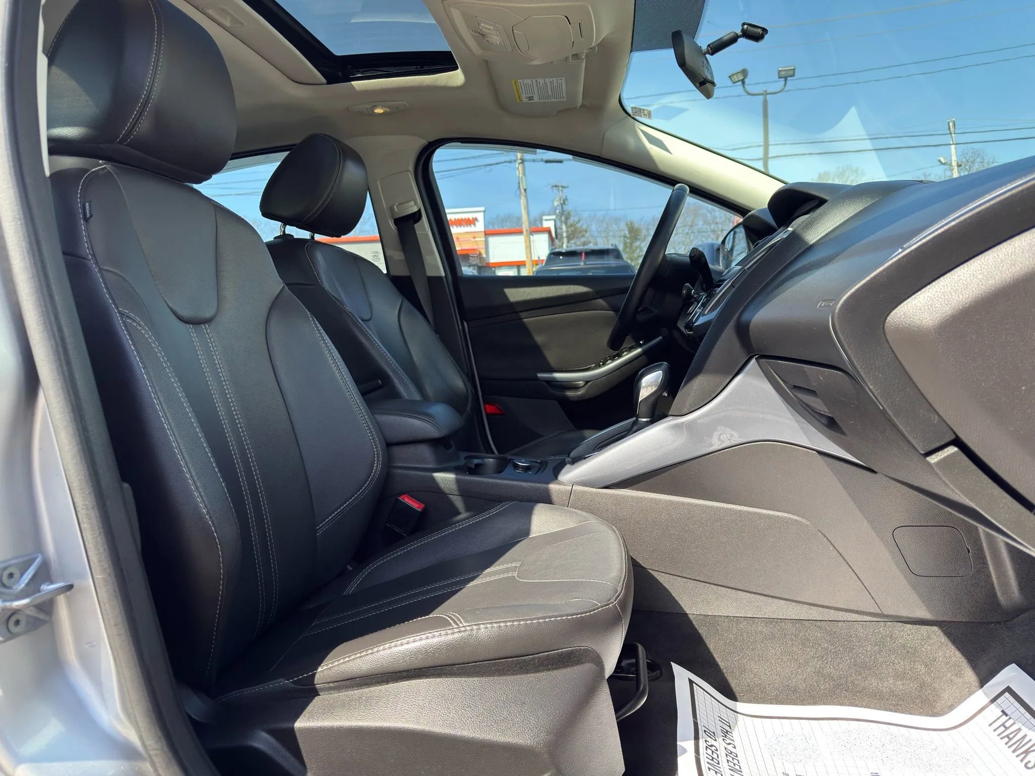 Used 2014 Ford Focus Titanium image 22