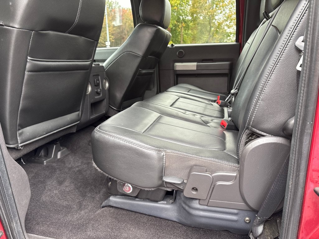 Used 2016 Ford F250 Lariat w/ Lariat Ultimate Package AWD/4WD image 23