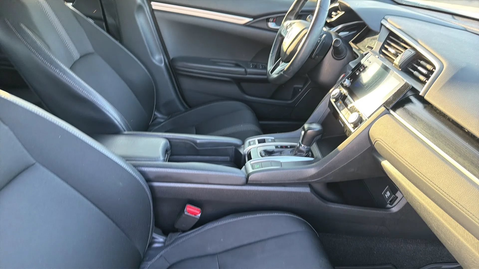 Used 2019 Honda Civic Sport image 74