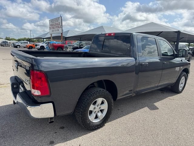 Used 2020 RAM 1500 Classic SLT AWD/4WD image 5
