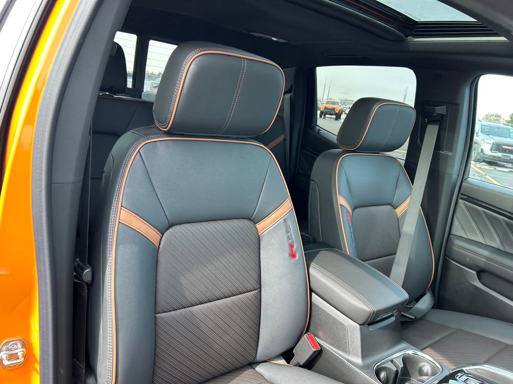 New 2026 GMC Canyon AT4 w/ Technology Plus Package AWD/4WD image 37