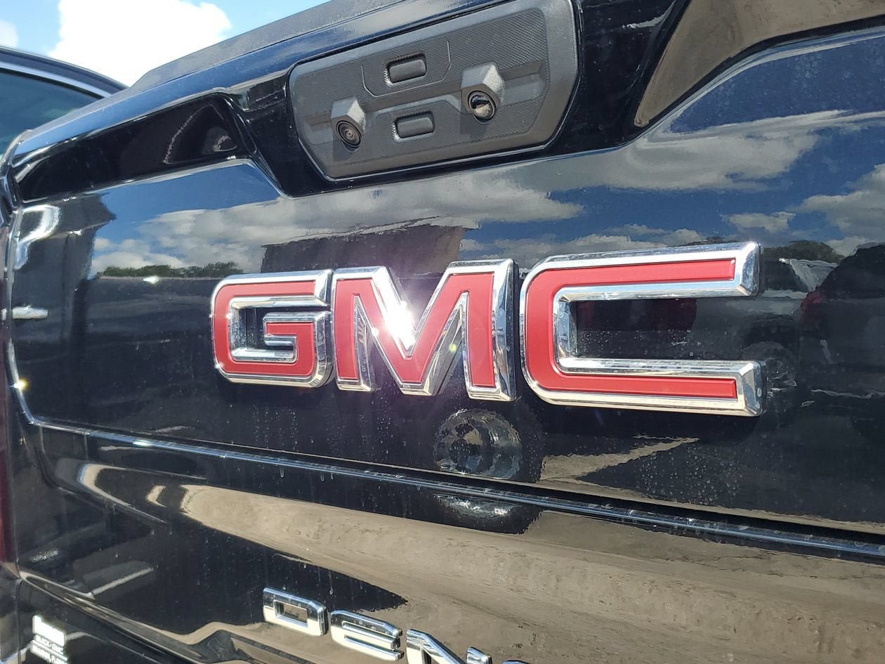 New 2026 GMC Sierra 1500 Denali w/ Technology Package AWD/4WD image 7