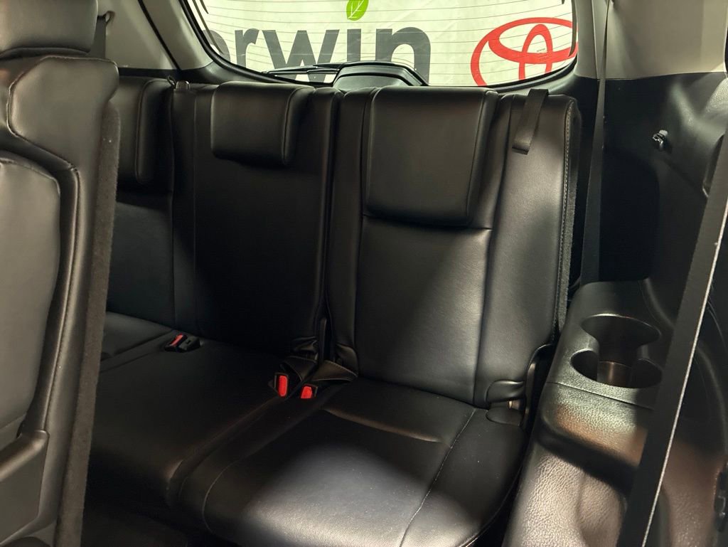 Used 2019 Toyota Highlander XLE w/ Carpet Mat Package (TMS) AWD/4WD image 23
