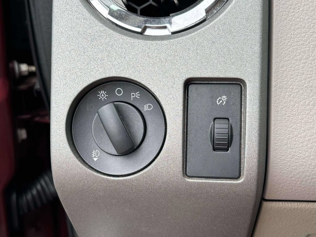 Used 2010 Ford F350 XLT AWD/4WD image 8