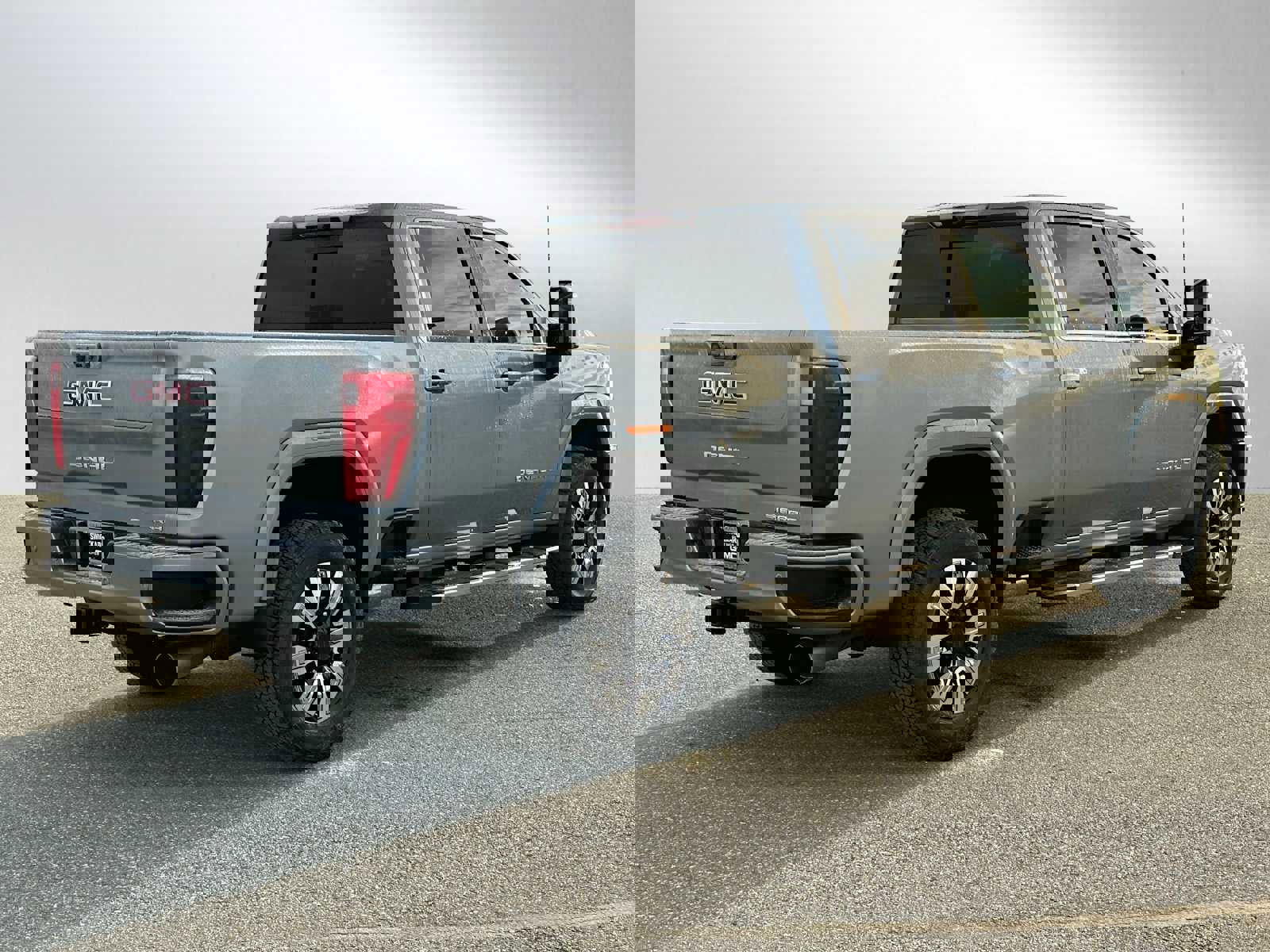 New 2026 GMC Sierra 2500 Denali w/ Denali Reserve Package image 3
