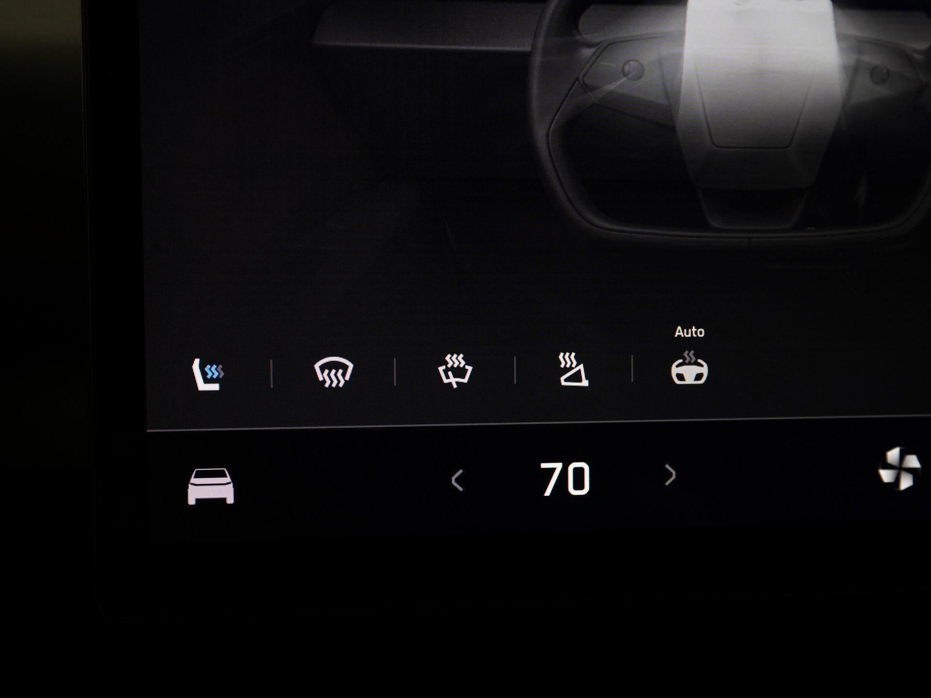 Used 2025 Tesla Cybertruck AWD Crew Cab image 21