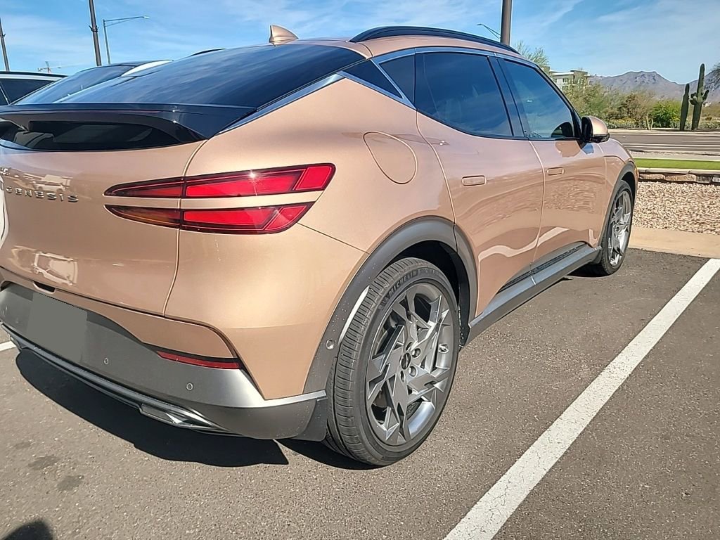 Used 2023 Genesis GV60 Performance image 4