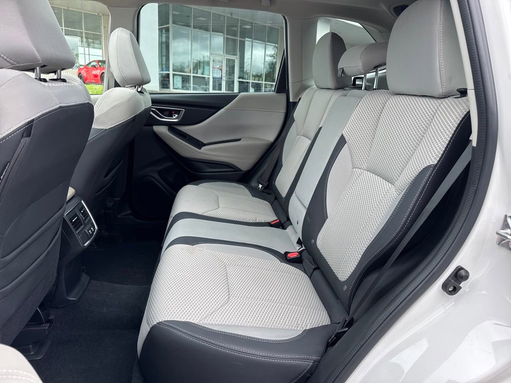 Used 2023 Subaru Forester Premium AWD/4WD image 12