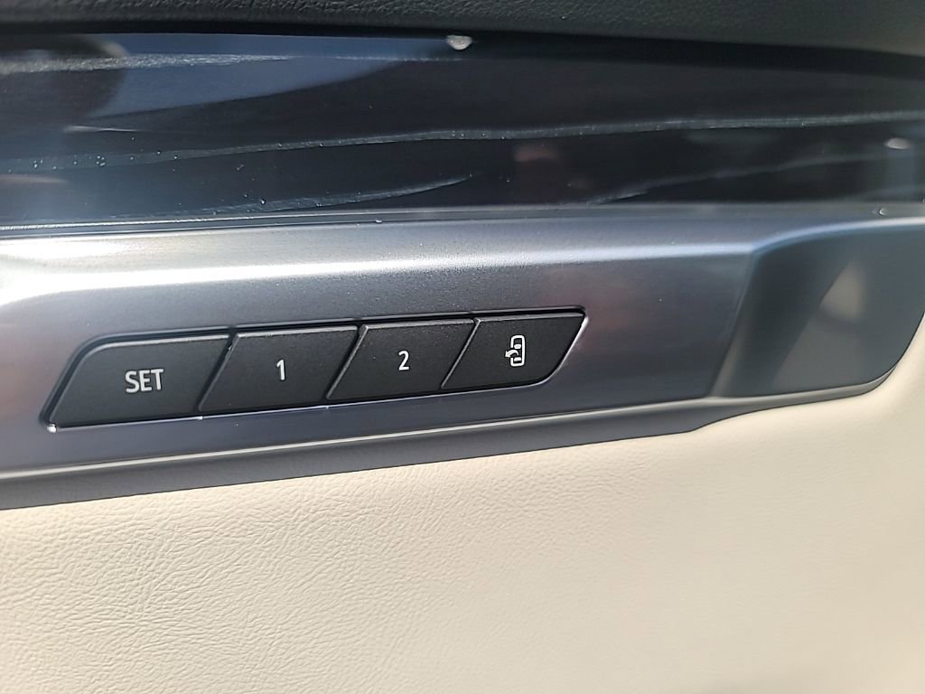 Certified 2026 Cadillac Escalade ESV Sport w/ Touring Package AWD/4WD image 15