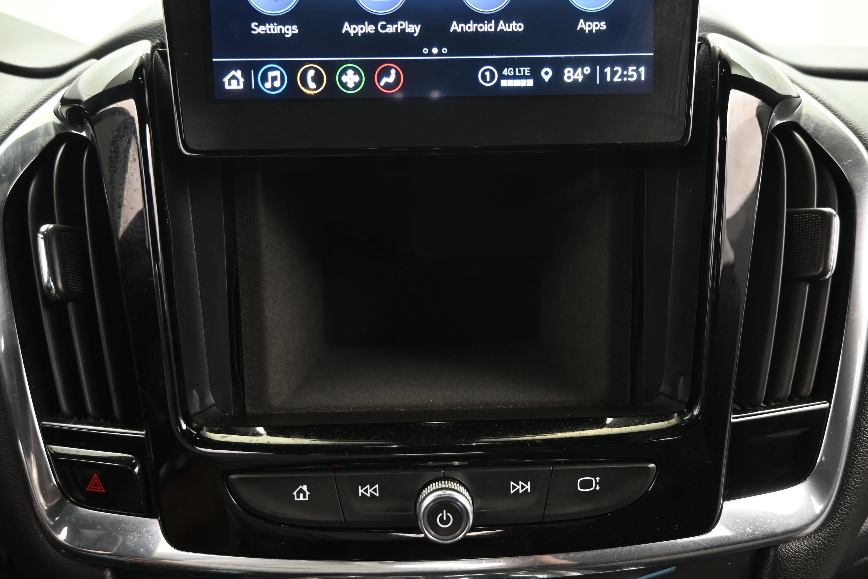 Used 2023 Chevrolet Traverse LT FWD image 24