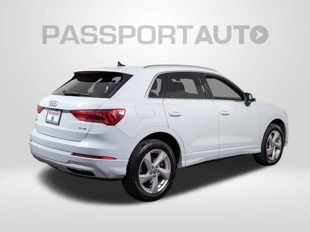 Used 2020 Audi Q3 2.0T Premium w/ Convenience Package image 5