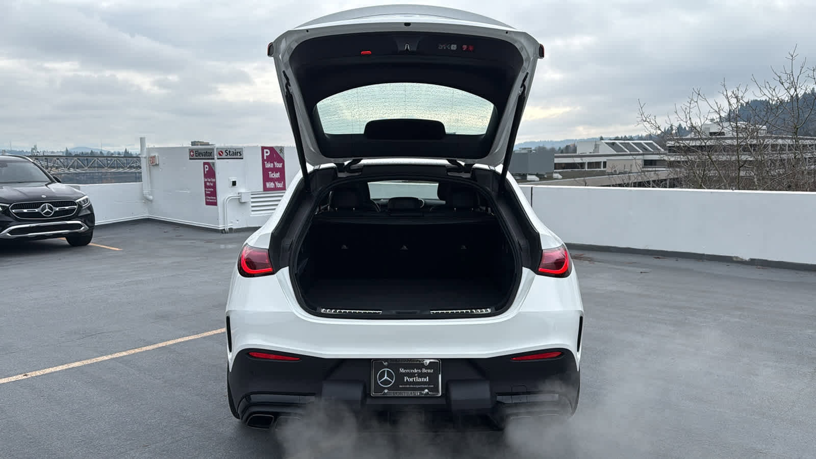 New 2025 Mercedes-Benz GLC 63 AMG S image 7