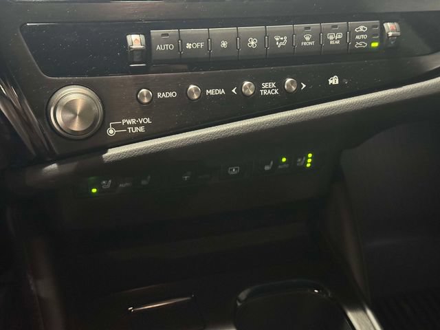 Used 2025 Lexus ES 300h w/ Technology Package FWD image 36