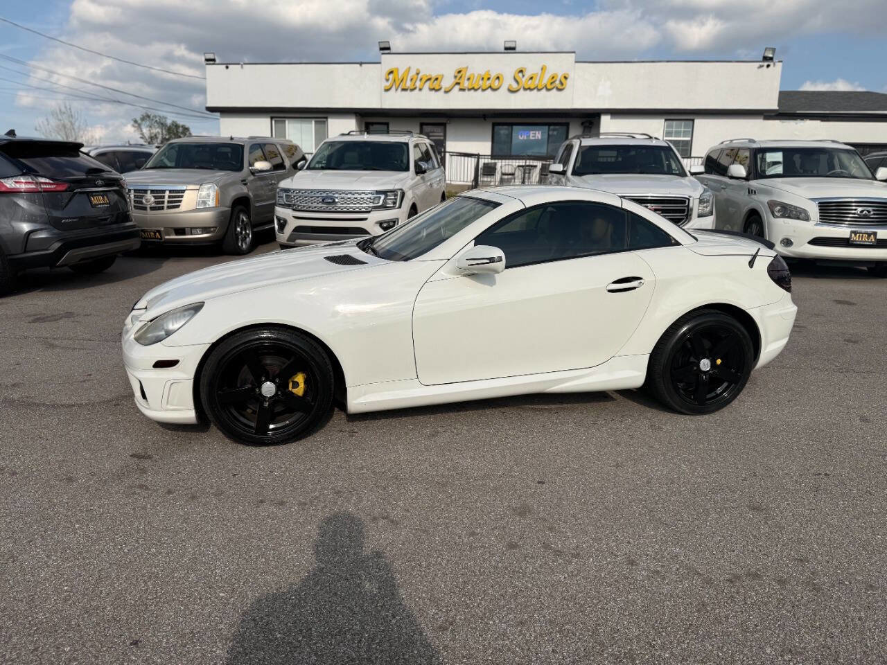 Used 2011 Mercedes-Benz SLK 300 image 38
