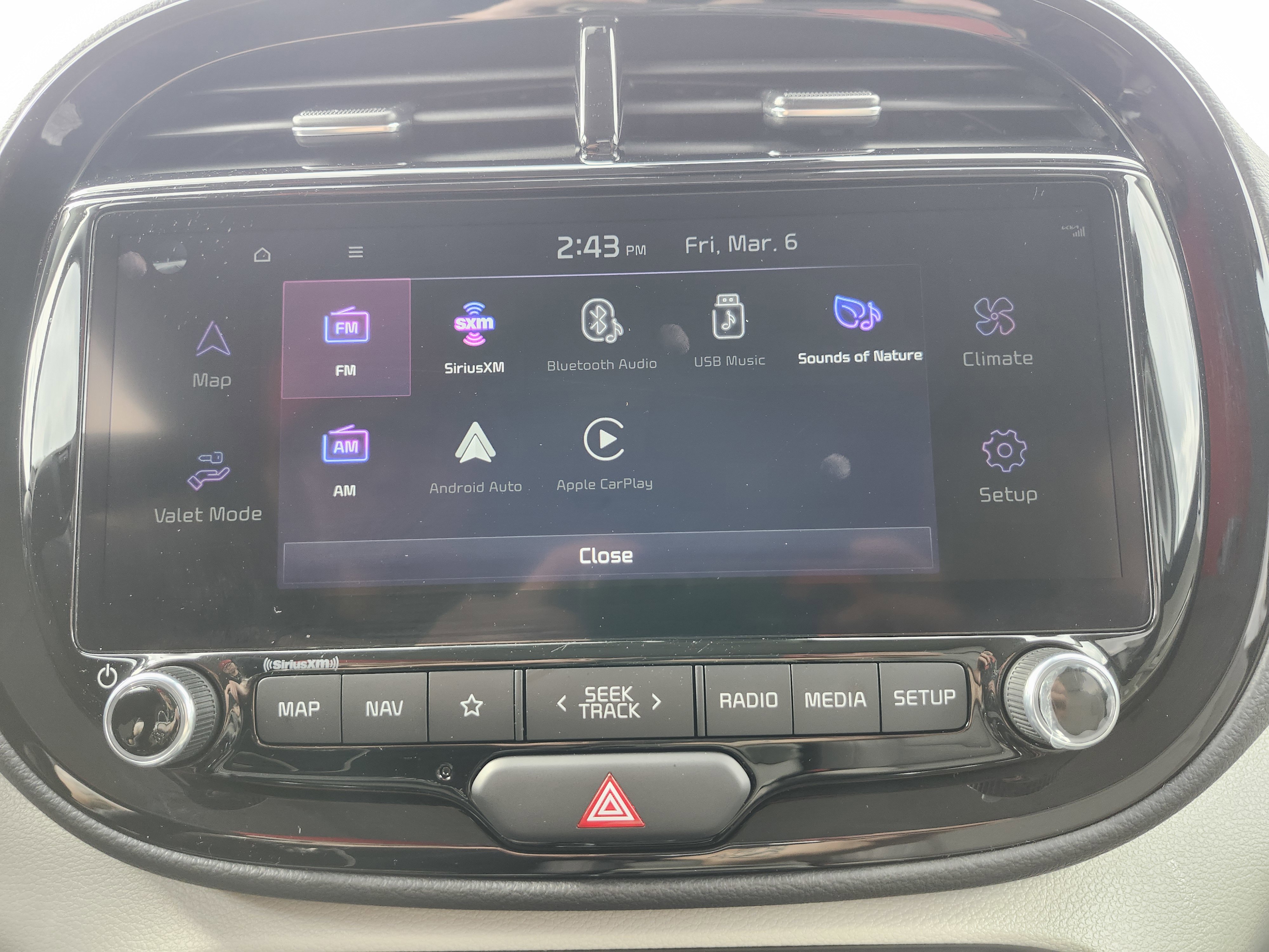 Used 2023 Kia Soul EX image 8