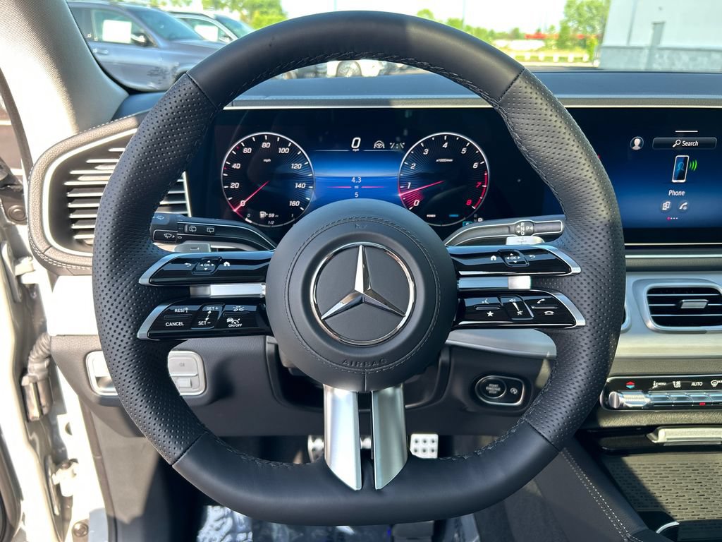 New 2026 Mercedes-Benz GLS 450 4MATIC image 18
