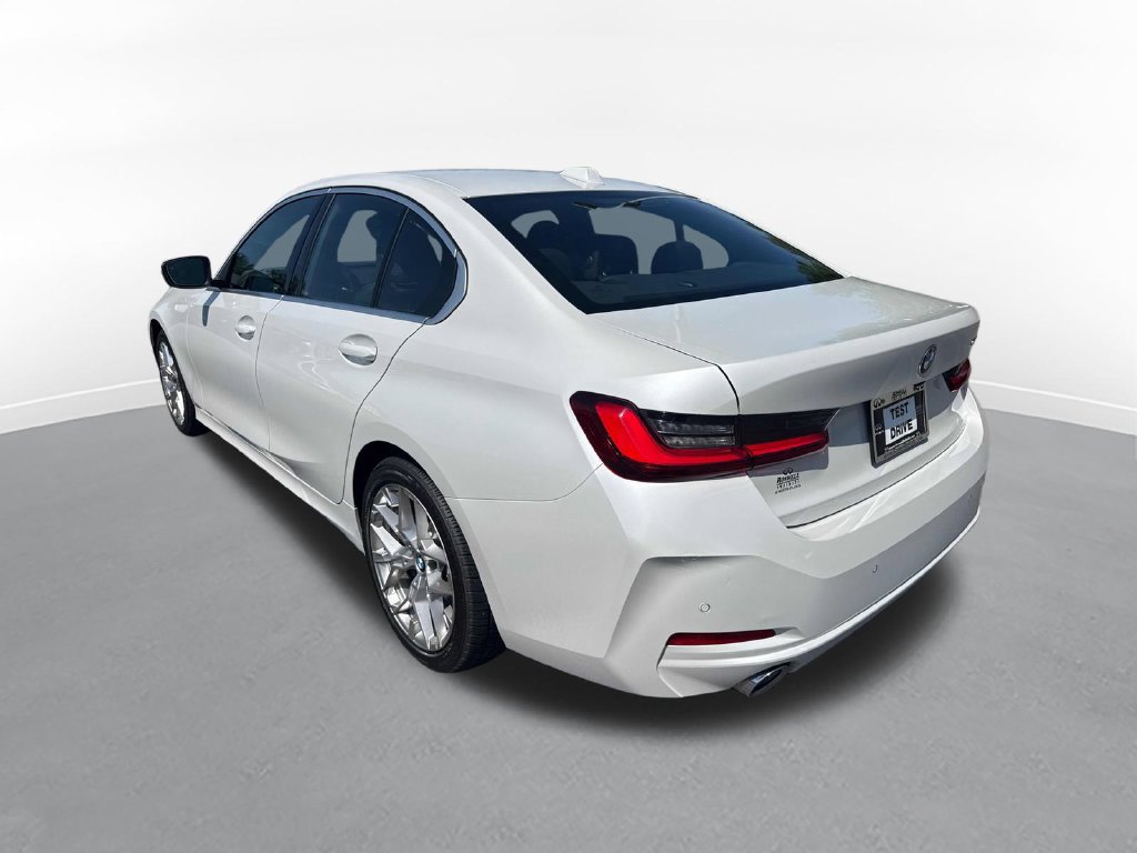 Used 2025 BMW 330i Sedan RWD image 8