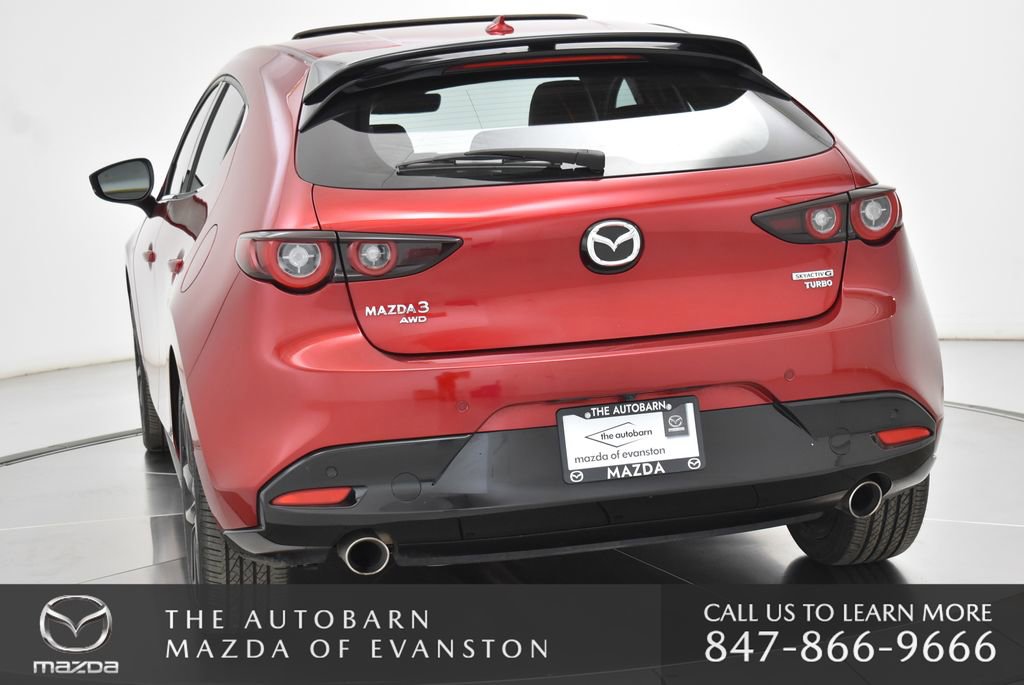 Used 2025 MAZDA MAZDA3 Hatchback w/Premium Plus Pkg image 18