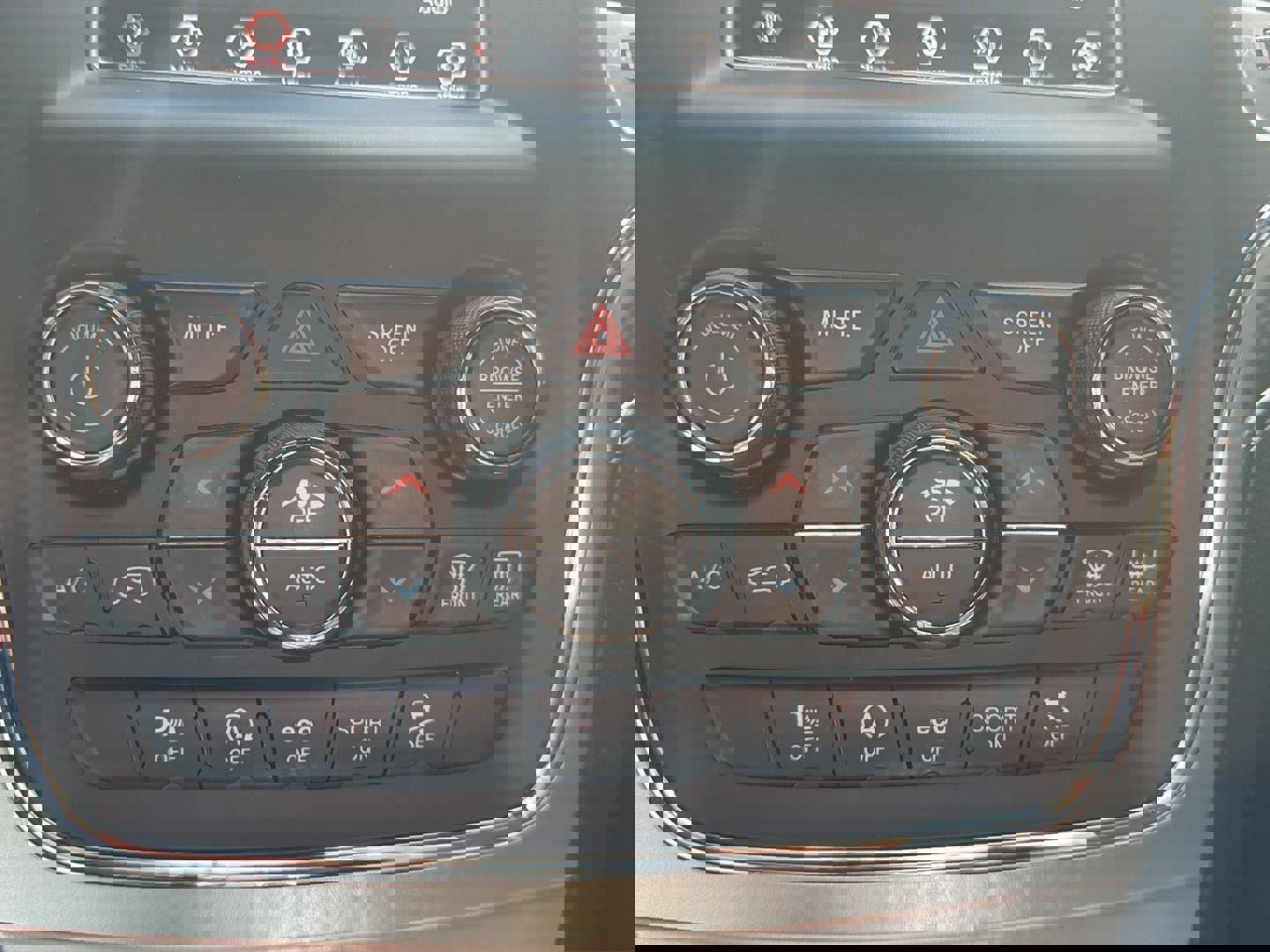 Used 2018 Jeep Grand Cherokee Limited image 22