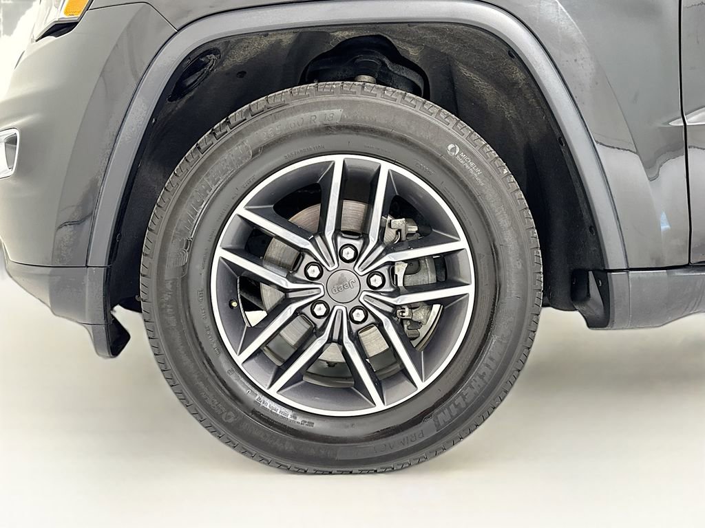 Used 2020 Jeep Grand Cherokee Limited image 29