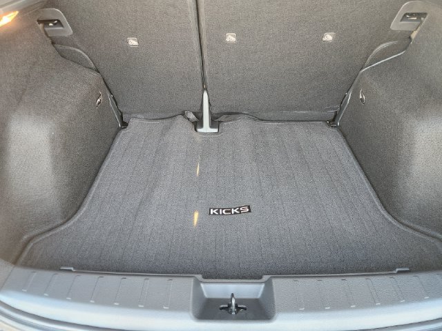New 2027 Nissan Kicks SV FWD image 27